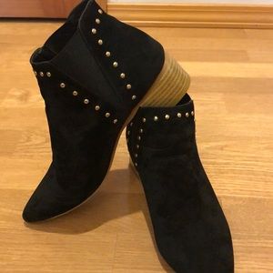 Black velvet shoes boots size 8